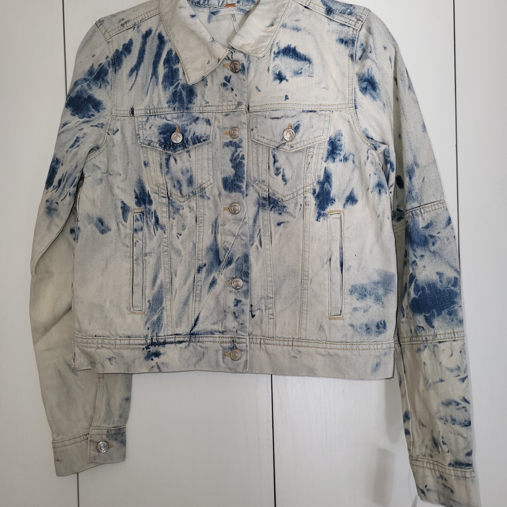 NWT Free People Denim Tie-Dye Jacket